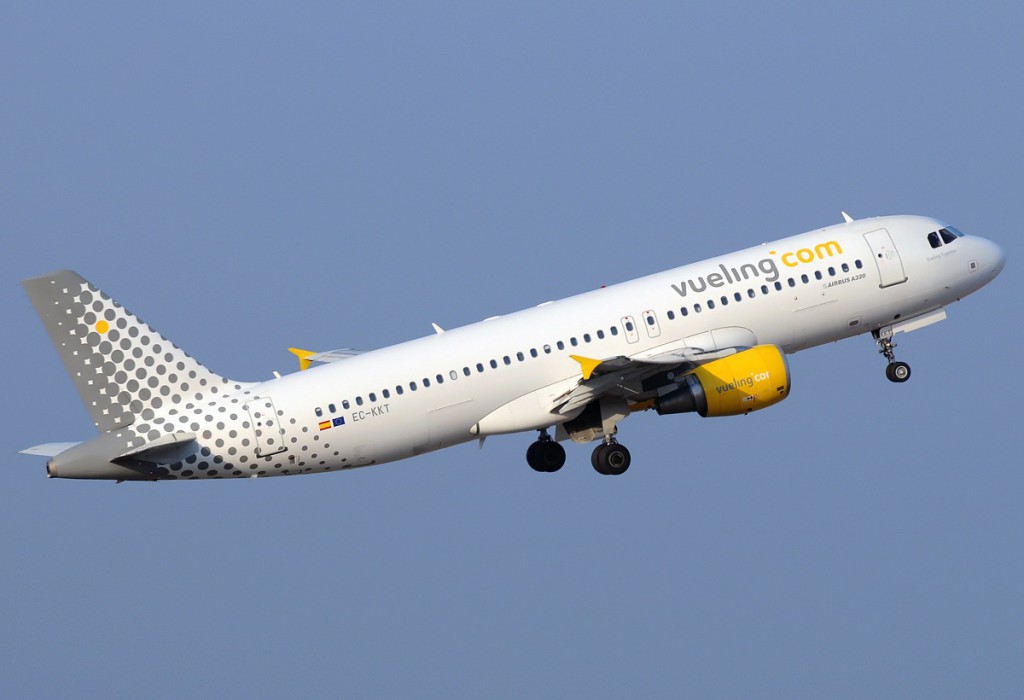 Vueling_Airlines_Airbus_A320