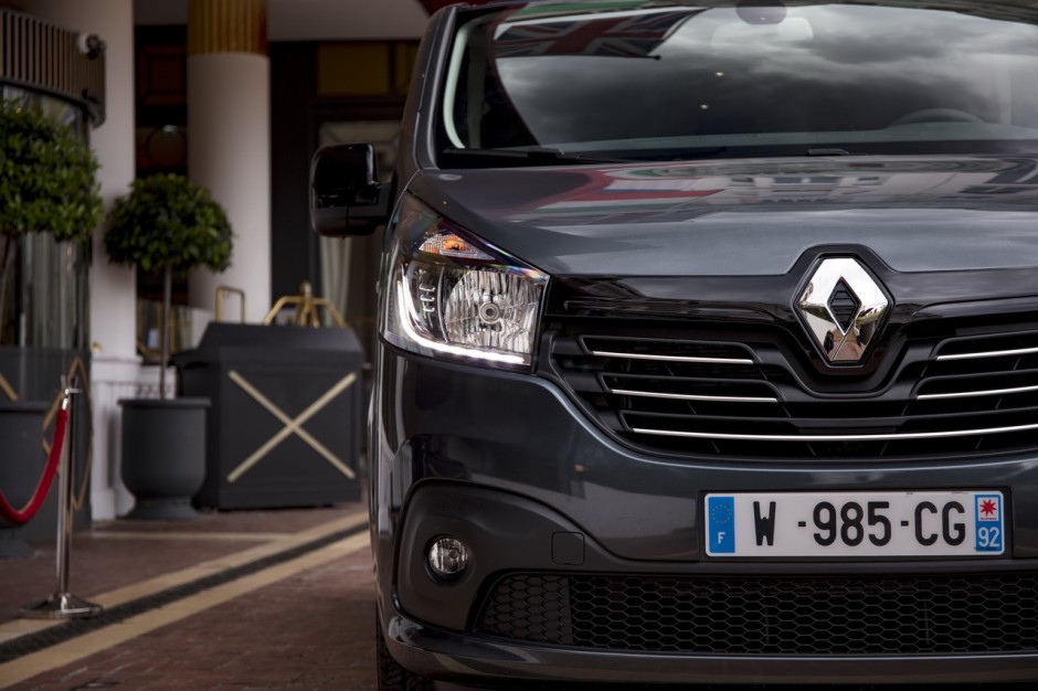 renault-trafic-spaceclass-09
